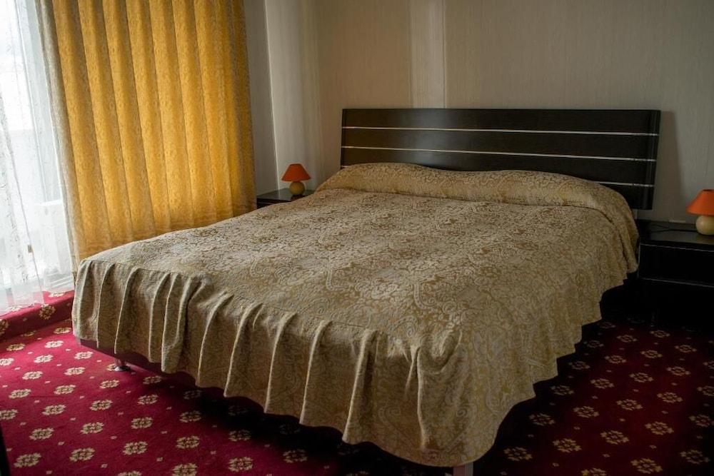 Hotel Regal Brașov Exterior foto