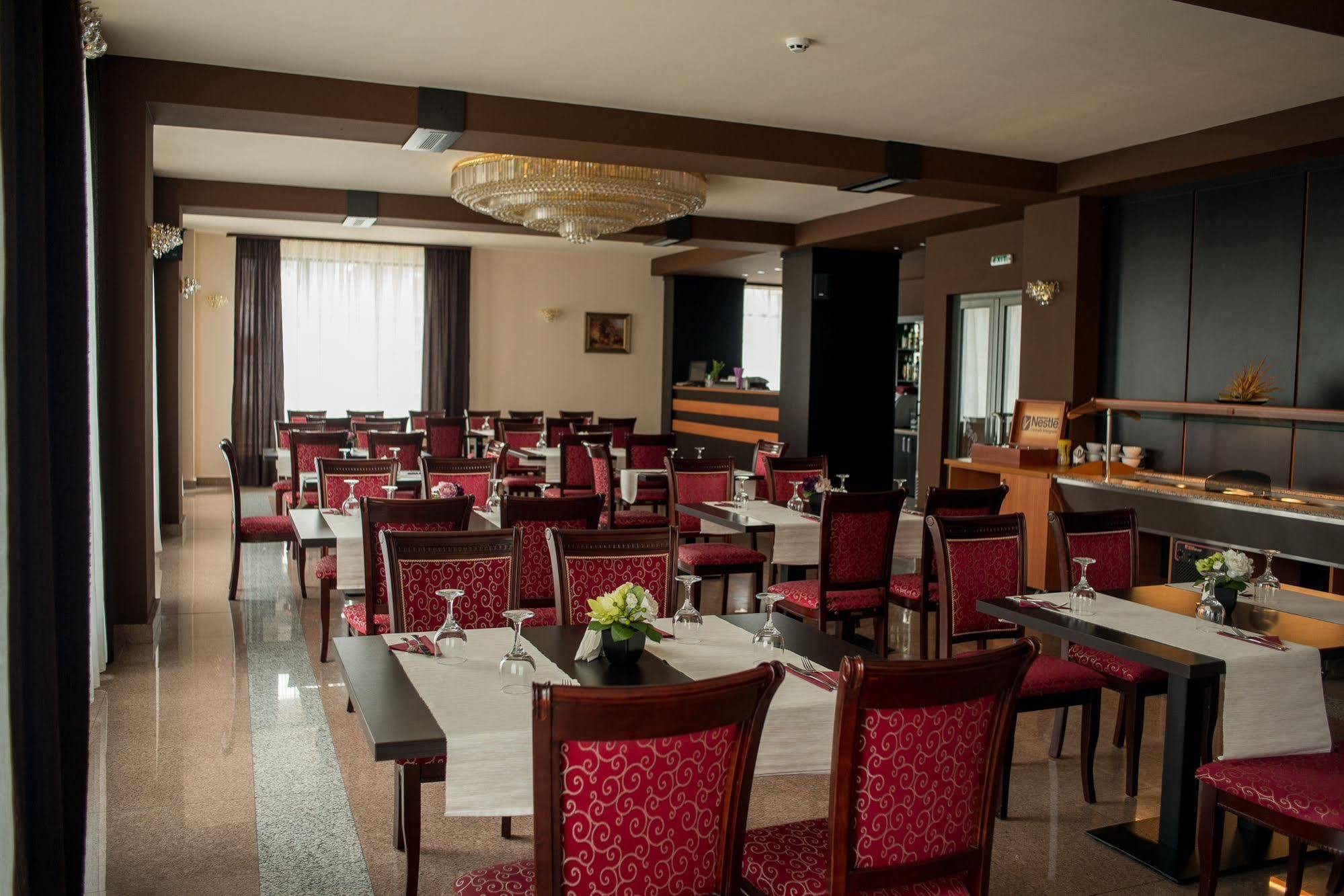 Hotel Regal Brașov Exterior foto